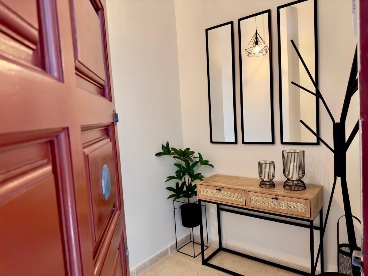 Апартаменты Soho Malaga Chic Экстерьер фото